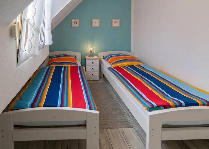 Semesterbostad Albatros *